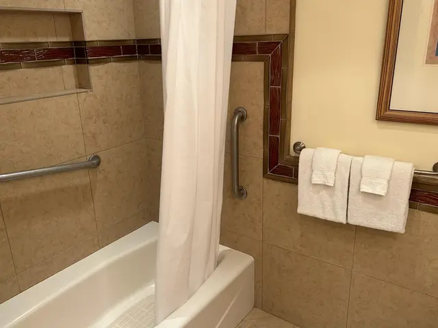 Listing Image for 2481 Kaanapali Pkwy 1070/e 9 of 28