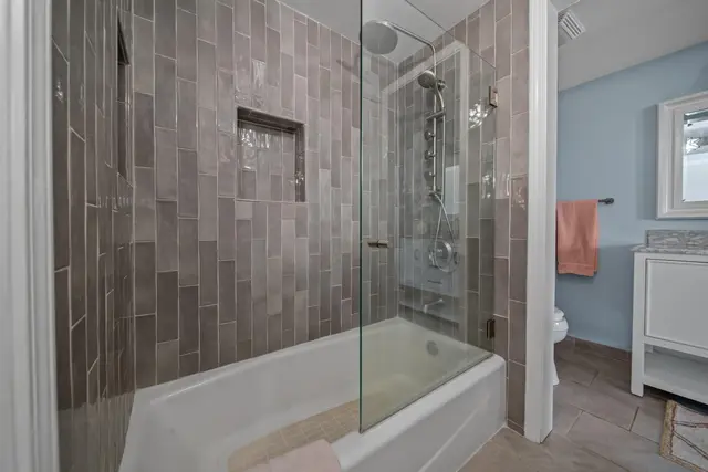 Listing Image for 1063 Lower Main St 506 21 of 36