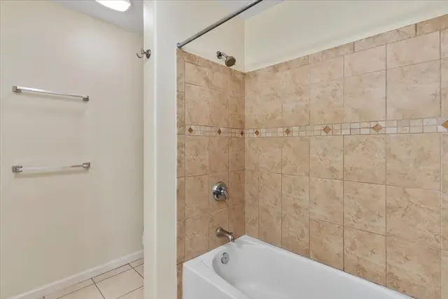 Listing Image for 125 Waiapo Pl 34 of 48