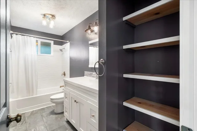 Listing Image for 88 Hiwalani Loop 16 of 50