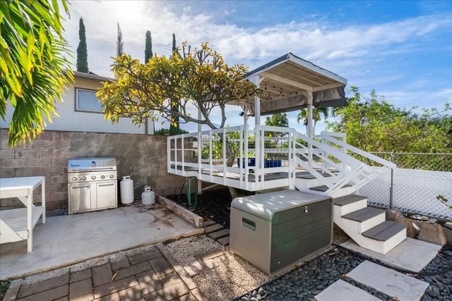 Listing Image for 88 Hiwalani Loop 39 of 50