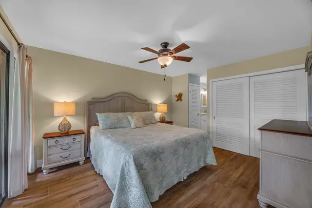 Listing Image for 3788 Lower Honoapiilani Rd E205 14 of 28