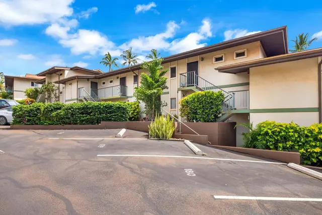 Listing Image for 3788 Lower Honoapiilani Rd E205 19 of 28