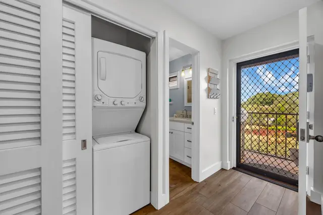 Listing Image for 3788 Lower Honoapiilani Rd E205 9 of 28