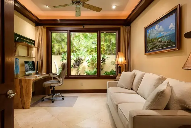 Listing Image for 195 E Ikea Kai Pl 25 of 40