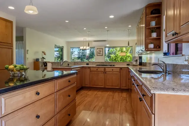 Listing Image for 2815 Palalani St 19 of 50