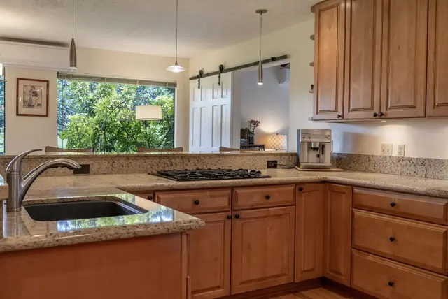 Listing Image for 2815 Palalani St 20 of 50