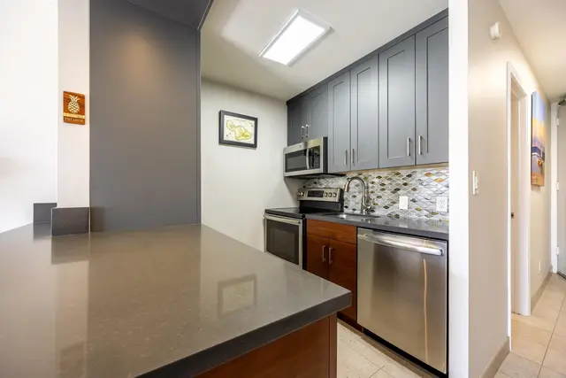 Listing Image for 475 Front St 630 7 of 27