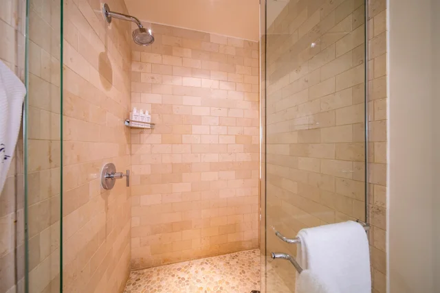 Listing Image for 1 Bay Dr 1204 34 of 36