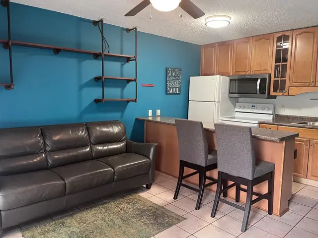 Listing Image for 2136 Konou Pl 202 2 of 11