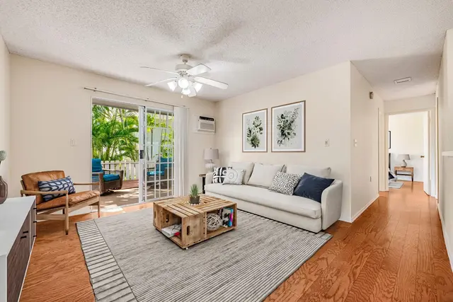 Listing Image for 160 Keonekai Rd 8-102 1 of 44