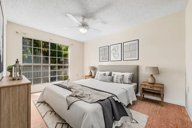 Listing Image for 160 Keonekai Rd 8-102 15 of 44