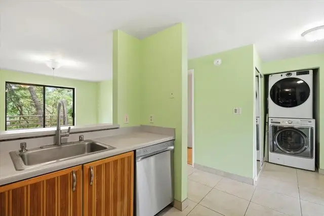 Listing Image for 2747 S Kihei Rd C201 4 of 40