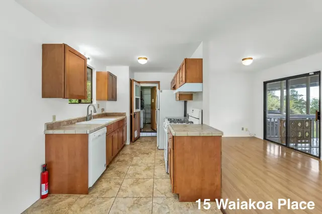 Listing Image for 15 Waiakoa Pl 36 of 50