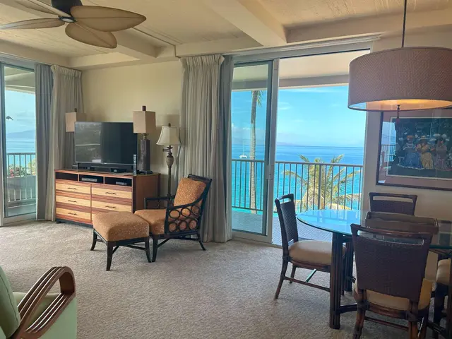 Listing Image for 2481 Kaanapali Pkwy 601/s 8 of 14