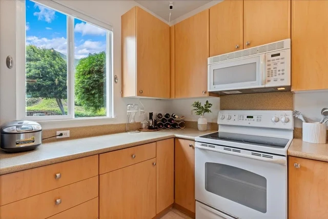 Listing Image for 23 Kuaiwa Way 22 A 17 of 42