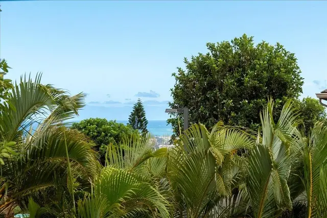Listing Image for 23 Kuaiwa Way 22 A 30 of 42
