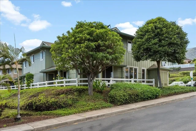 Listing Image for 23 Kuaiwa Way 22 A 42 of 42