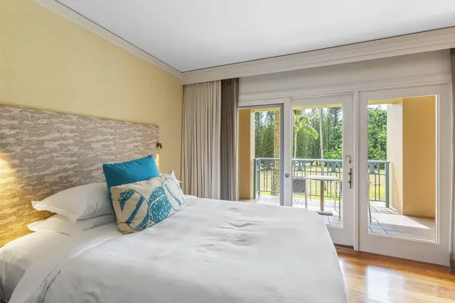 Listing Image for 1 Ritz Carlton Dr 1221-23 26 of 50