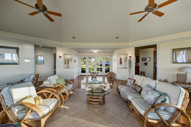 Listing Image for 2380 Kamehameha V Hwy 19 of 50