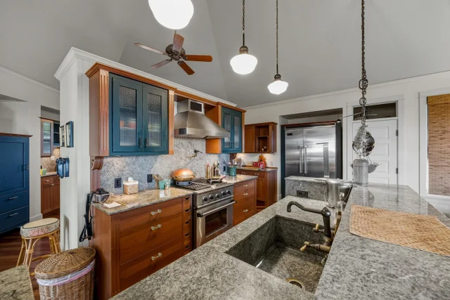 Listing Image for 2380 Kamehameha V Hwy 22 of 50