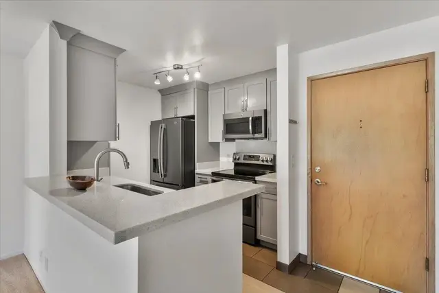 Listing Image for 3 Koiula Ln 122 9 of 30
