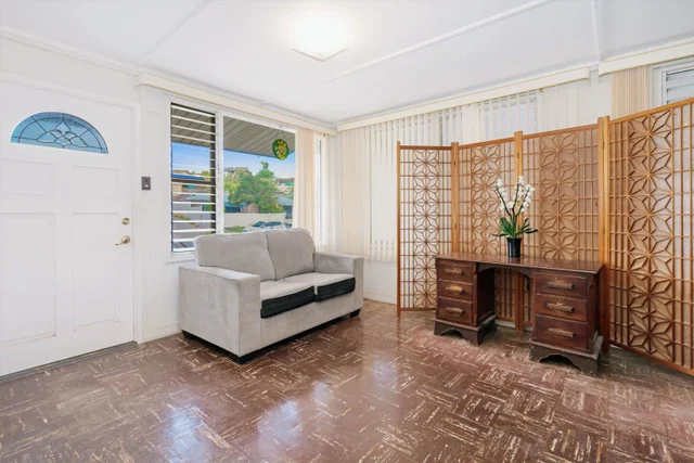 Listing Image for 557 Maalo St 5 of 39