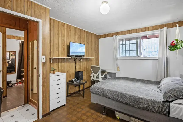 Listing Image for 709 Pona Way 16 of 28
