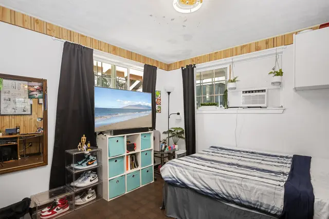 Listing Image for 709 Pona Way 17 of 28
