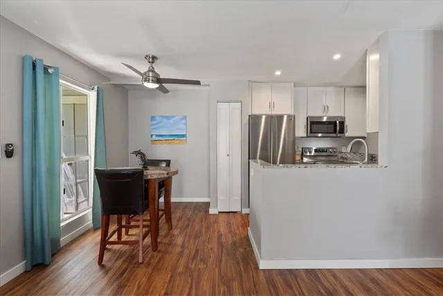 Listing Image for 160 Keonekai Rd 26-101 11 of 32