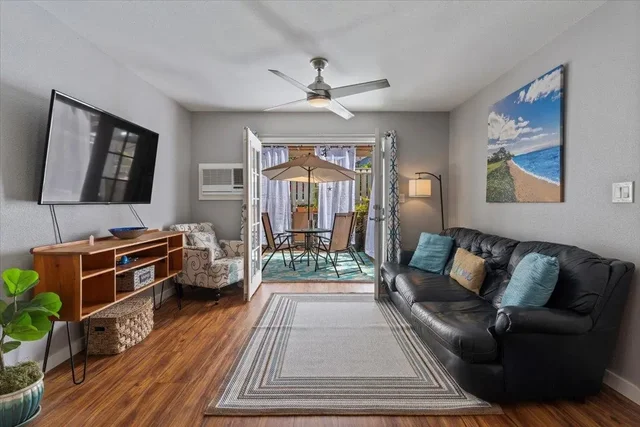 Listing Image for 160 Keonekai Rd 26-101 3 of 32