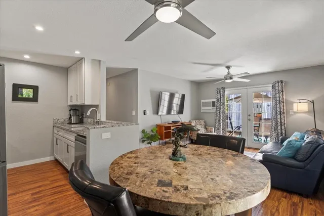 Listing Image for 160 Keonekai Rd 26-101 8 of 32