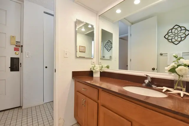 Listing Image for 3543 Lower Honoapiilani Rd H302 15 of 44