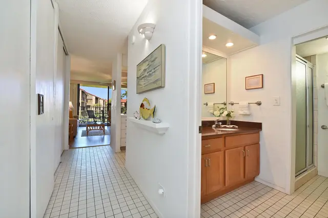 Listing Image for 3543 Lower Honoapiilani Rd H302 4 of 44