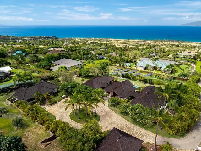 Listing Image for 138 Awaiku St 2 of 50