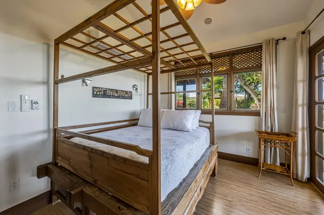 Listing Image for 138 Awaiku St 25 of 50