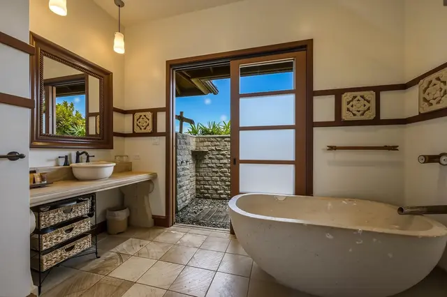 Listing Image for 138 Awaiku St 31 of 50