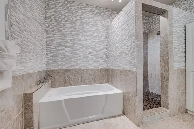 Listing Image for 219 S Papa Ave 17 of 31