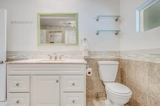 Listing Image for 219 S Papa Ave 18 of 31