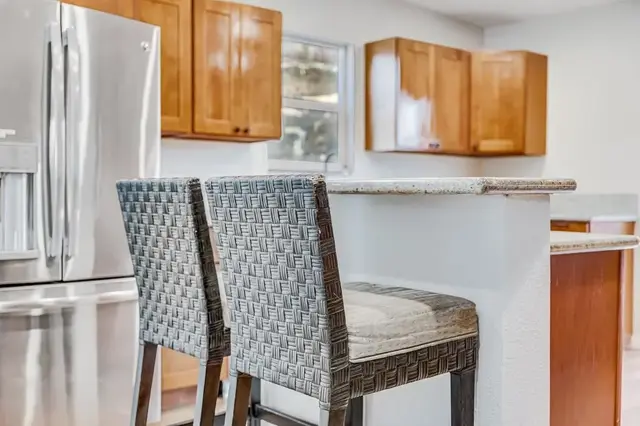Listing Image for 219 S Papa Ave 6 of 31