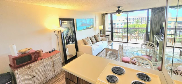 Listing Image for 2191 S Kihei Rd 3308 7 of 11