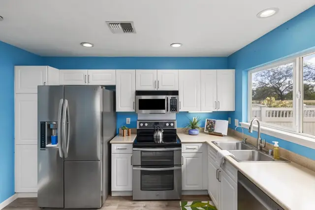 Listing Image for 46 Hoowehi Pl 22 of 33