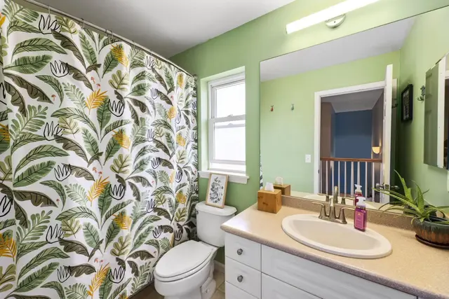 Listing Image for 46 Hoowehi Pl 27 of 33
