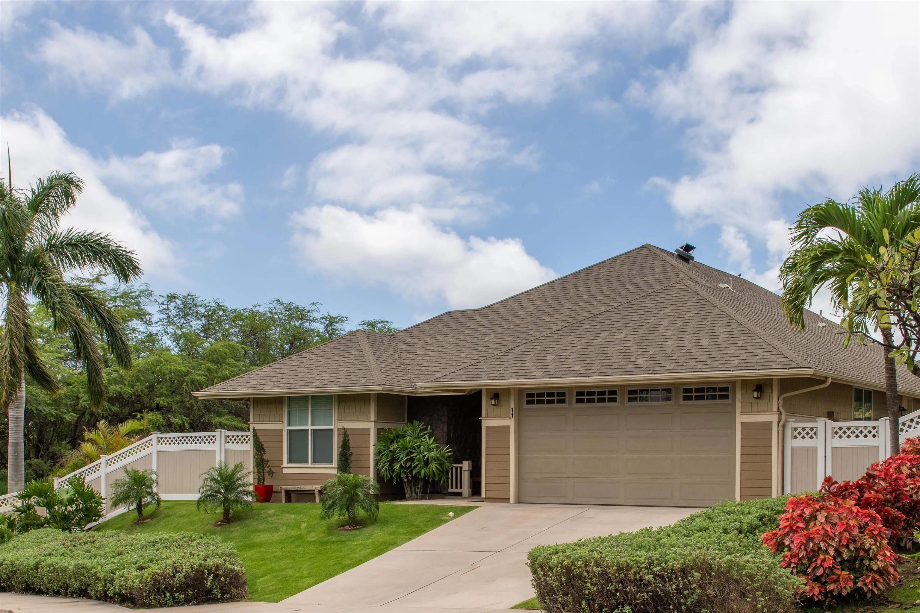 Photo of Listing #409122