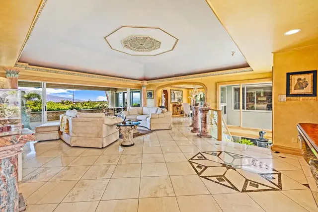 Listing Image for 207 Heleuma Place Pl 13 of 49