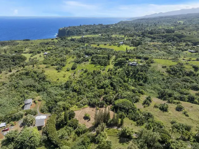 Listing Image for 62 Hoolawa Rd B 32 of 42
