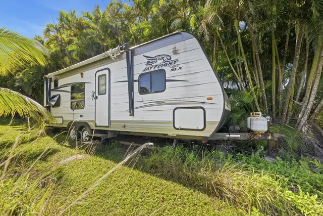 Listing Image for 62 Hoolawa Rd B 35 of 42