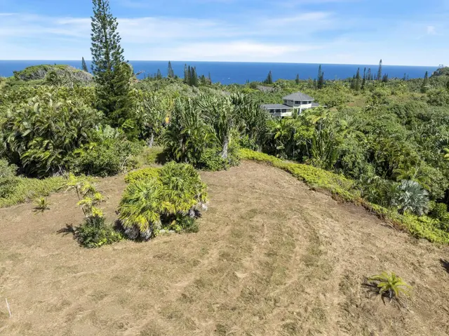 Listing Image for 62 Hoolawa Rd B 9 of 42