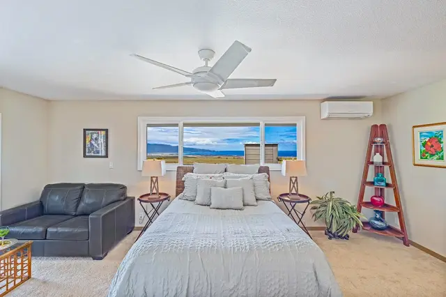 Listing Image for 122 Ikea Pl 19 of 46