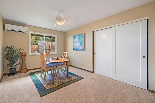 Listing Image for 122 Ikea Pl 27 of 46